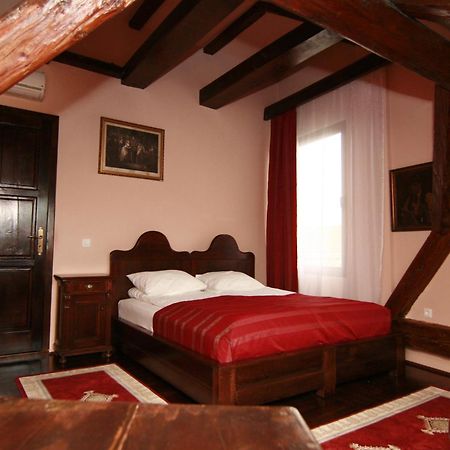 Hotel Poesis ساتو ماري المظهر الخارجي الصورة