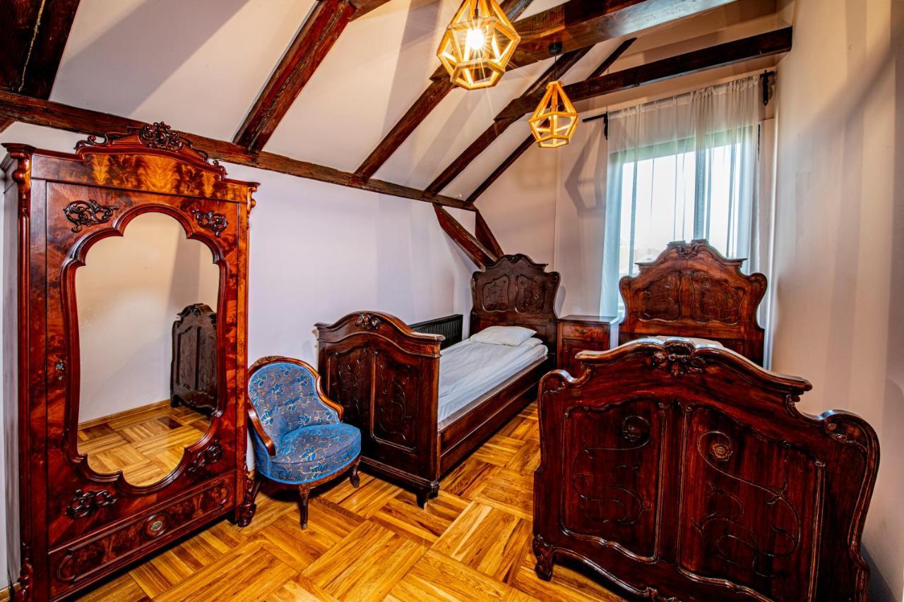 Hotel Poesis ساتو ماري المظهر الخارجي الصورة