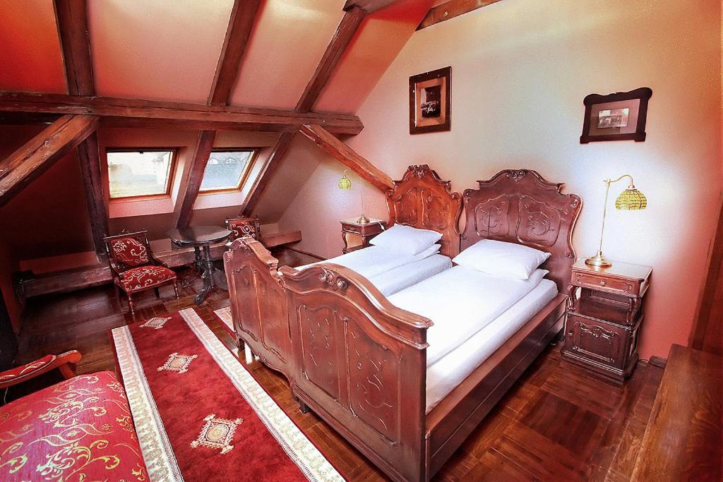 Hotel Poesis ساتو ماري المظهر الخارجي الصورة
