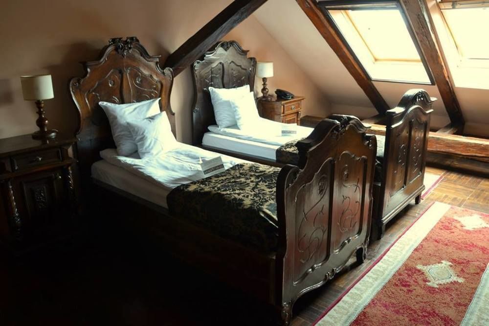 Hotel Poesis ساتو ماري المظهر الخارجي الصورة